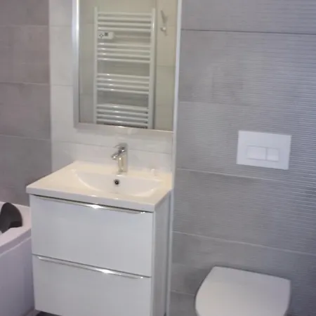 Le Bourget - Romantique 3*