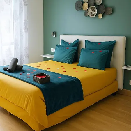 Le Bourget - Romantique 3*