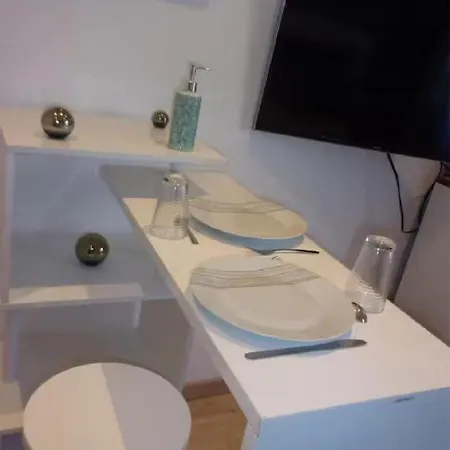 Le Bourget - Romantique 3* Narbonne