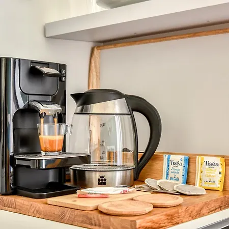 Bed & Breakfast Le Bourget - Romantique