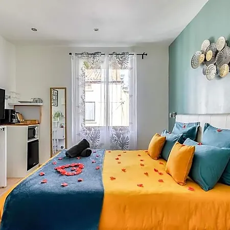 Bed & Breakfast Le Bourget - Romantique Narbona